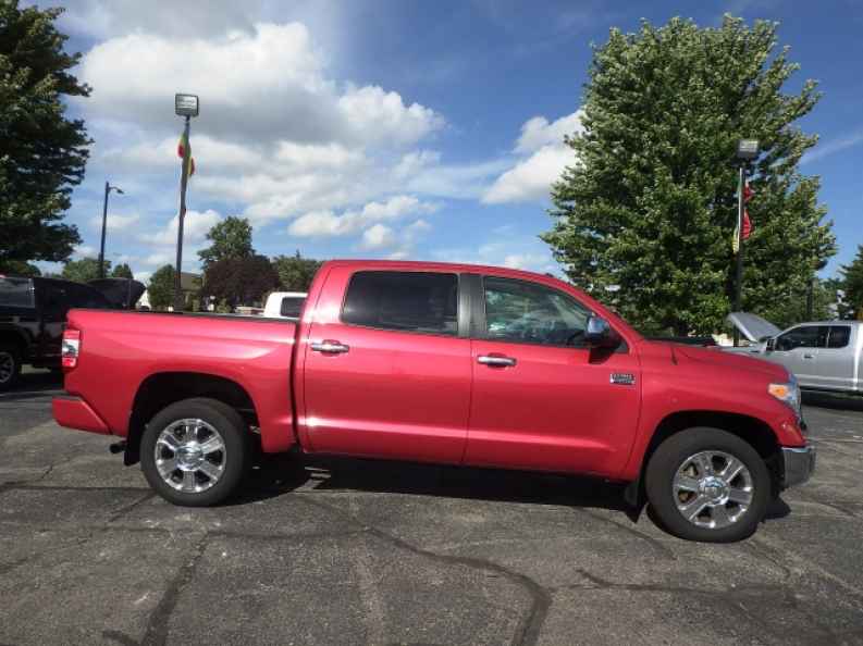 Toyota Trucks Near Me in Warsaw, IN